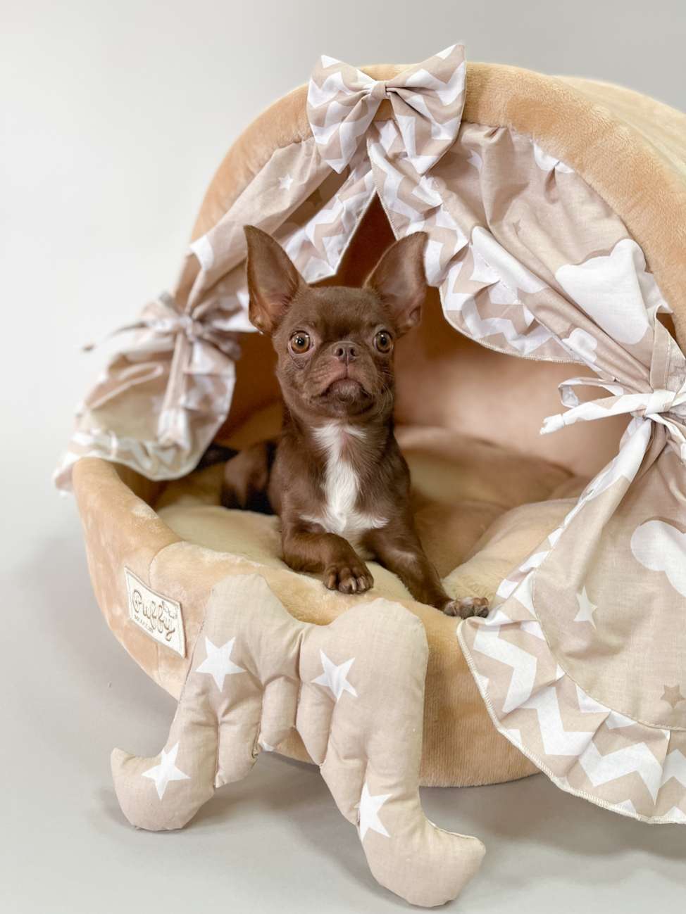 Домик для собаки со шторками Puffy в облаках