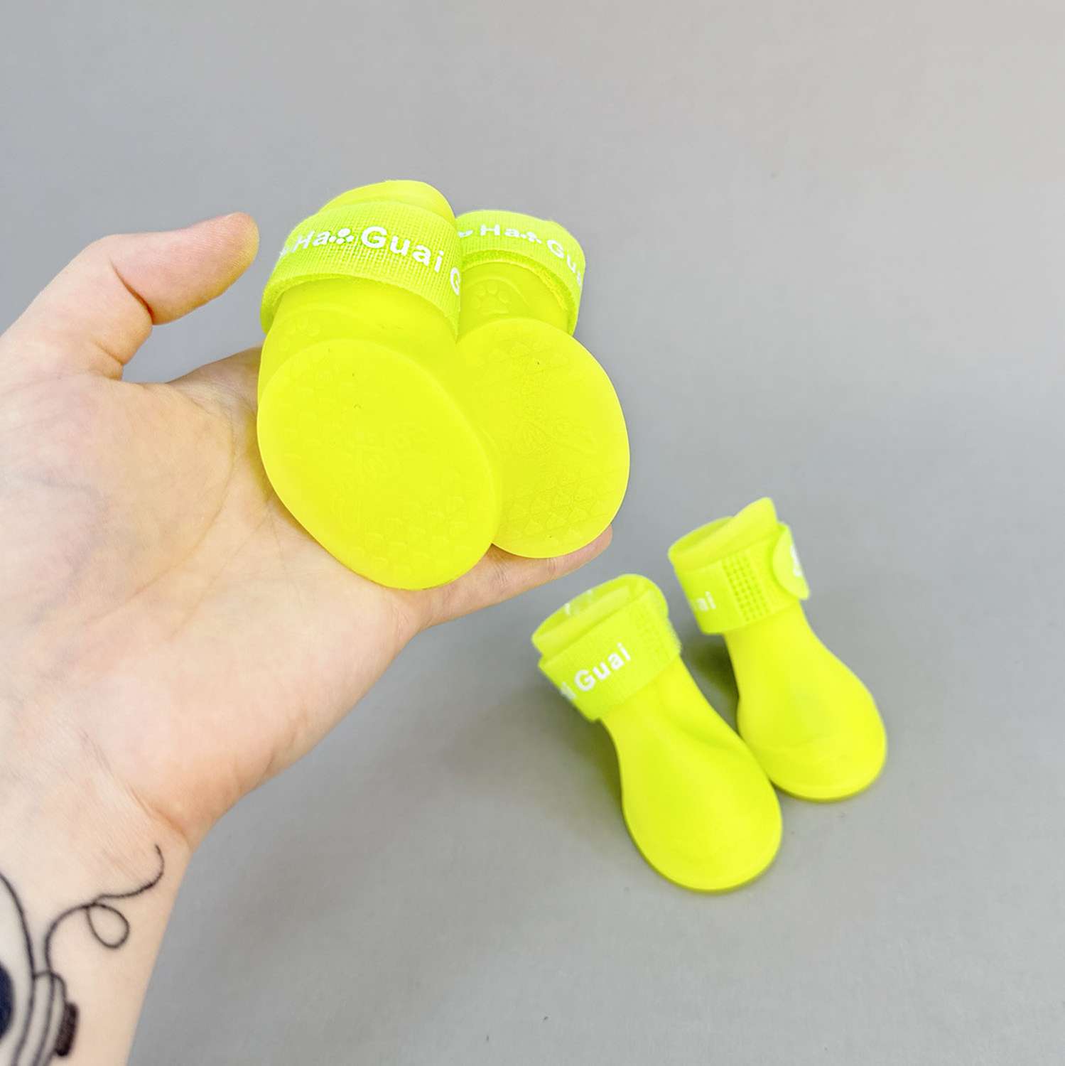 Резиновые сапоги для собак желтые