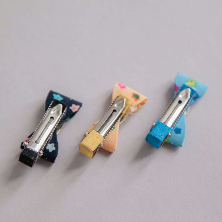 Заколка для собак Крокодильчик Цветочки