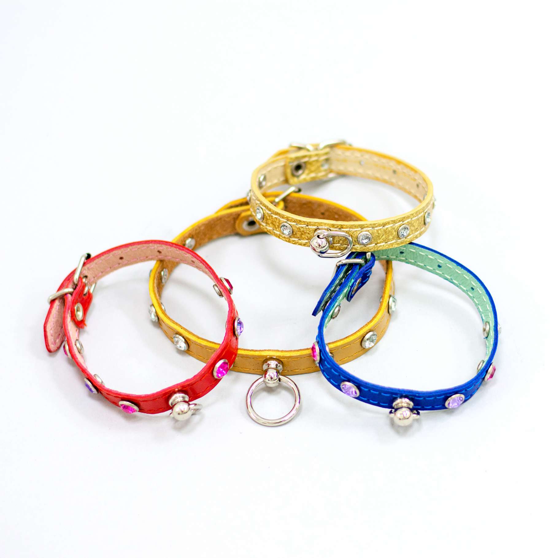 Кожаный ошейник для собак Стразы