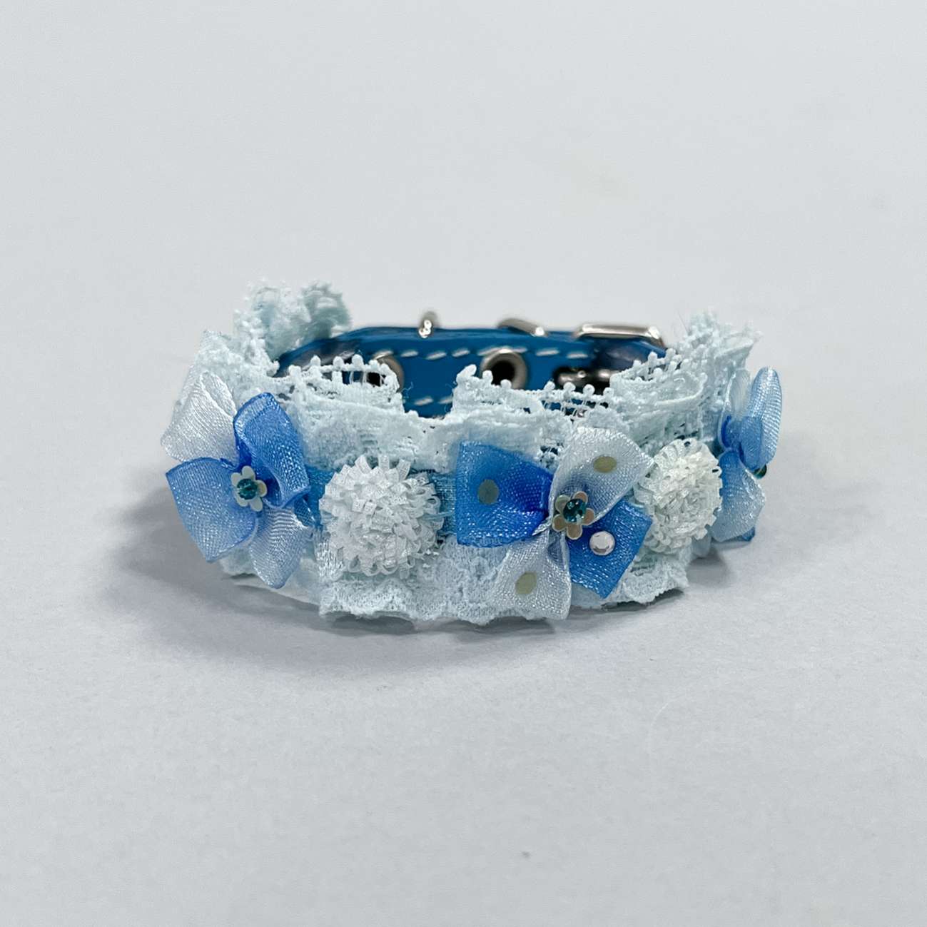 Кожаный ошейник для собак Незабудка