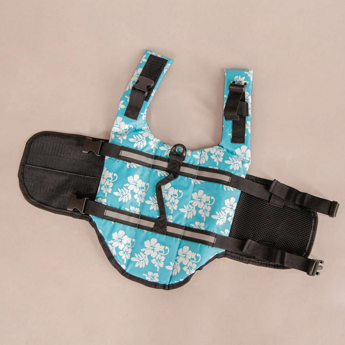 Спасательный жилет для собак