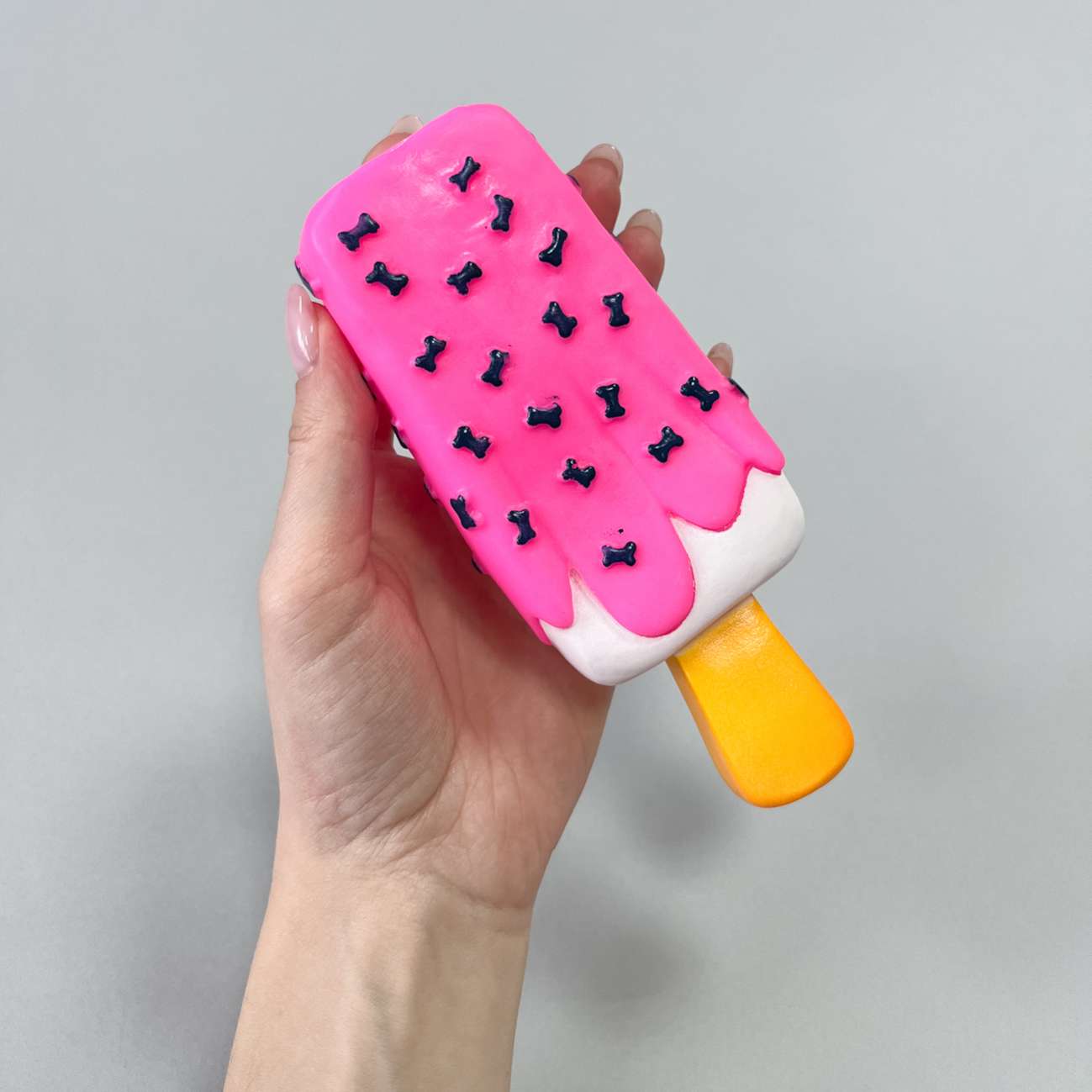 Резиновая игрушка для собак Triol Эскимо