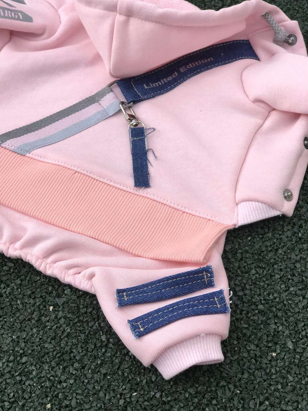 Костюм для собак трикотажный Premium LE