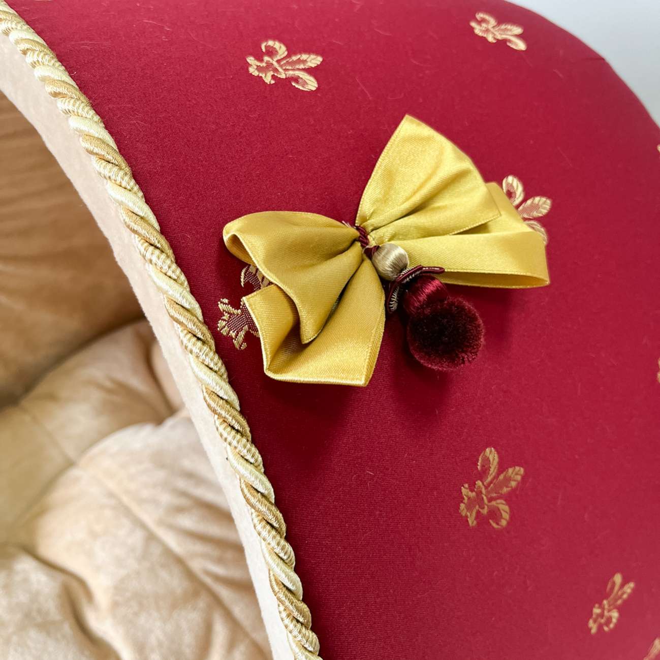 Домик для собаки круглый Puffy Верона