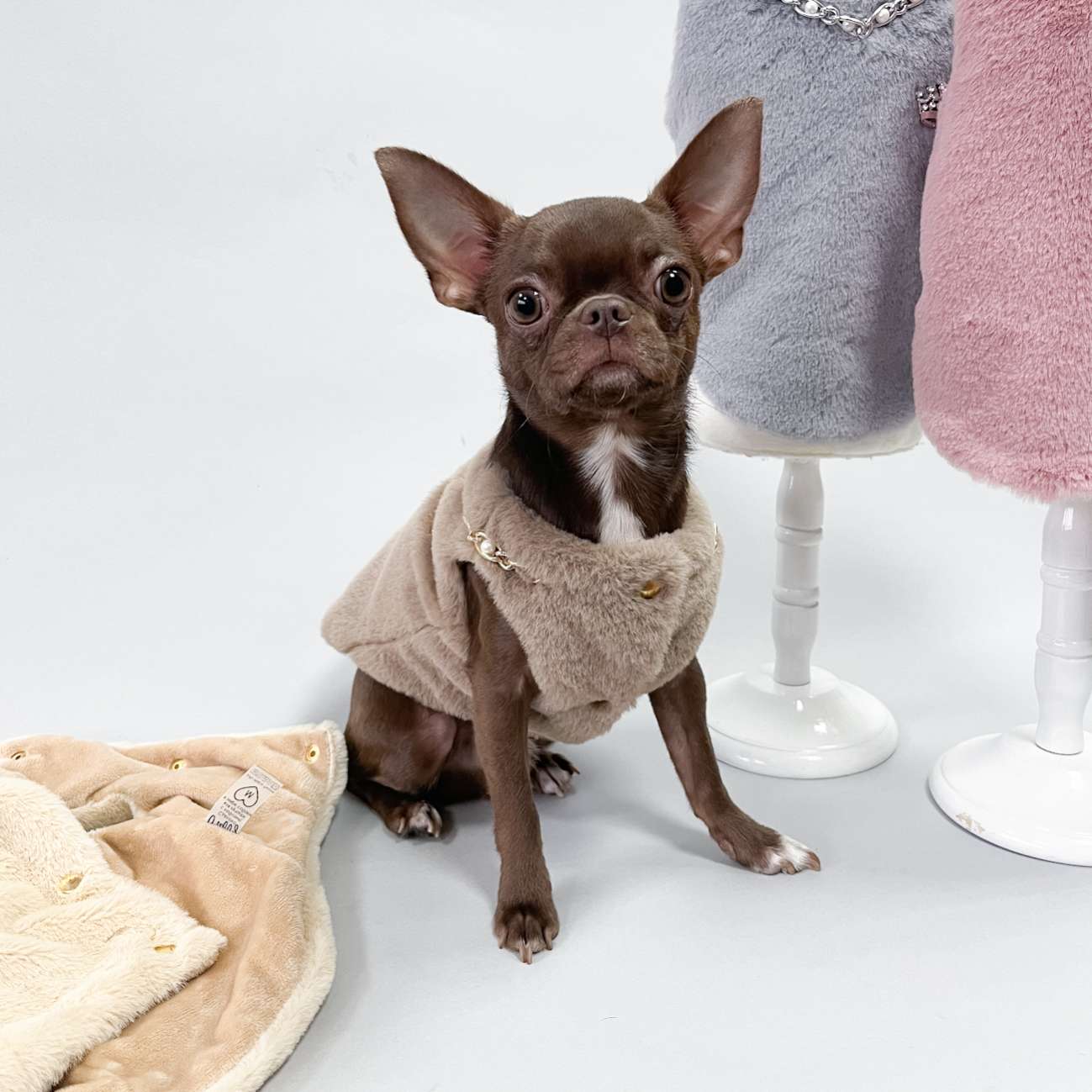 Жилетка для собаки меховая Puffy Морозка бежевая