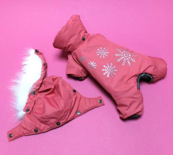 Зимний комбинезон для собак Арктическая зима коралловый