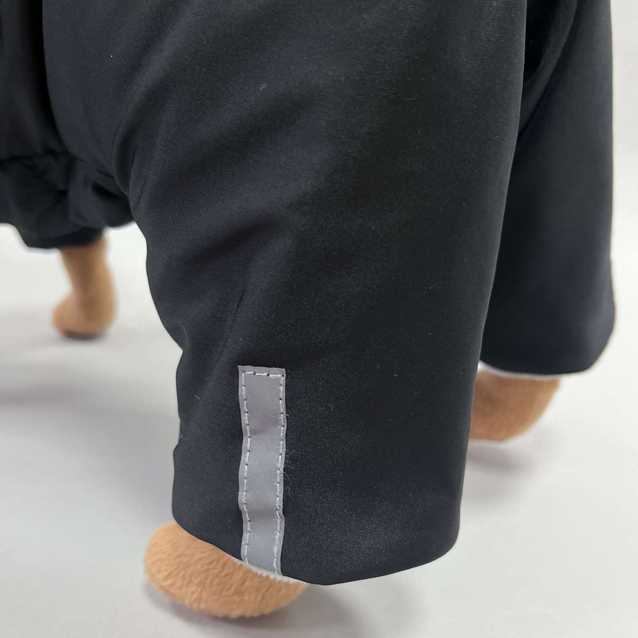 Комбинезон для собак Puffy Дино Черный