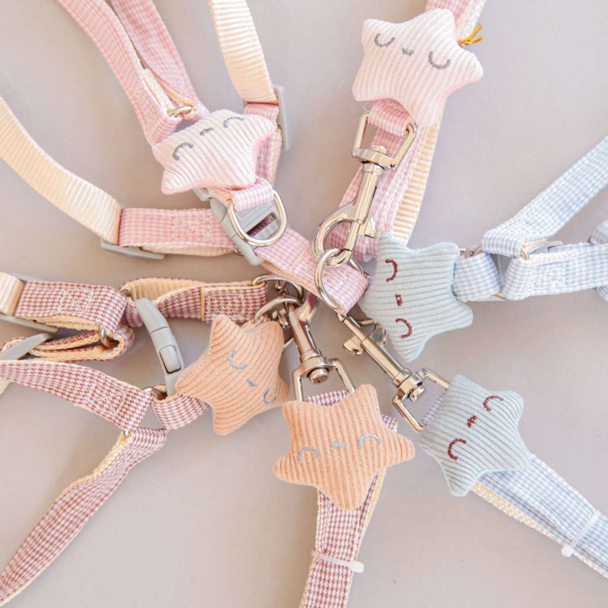 Поводок и шлейка для собаки Pet Звездочки