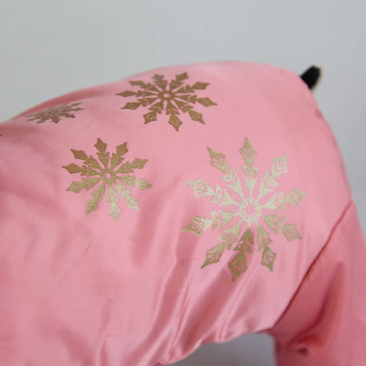 Зимний комбинезон для собак Арктическая зима коралловый