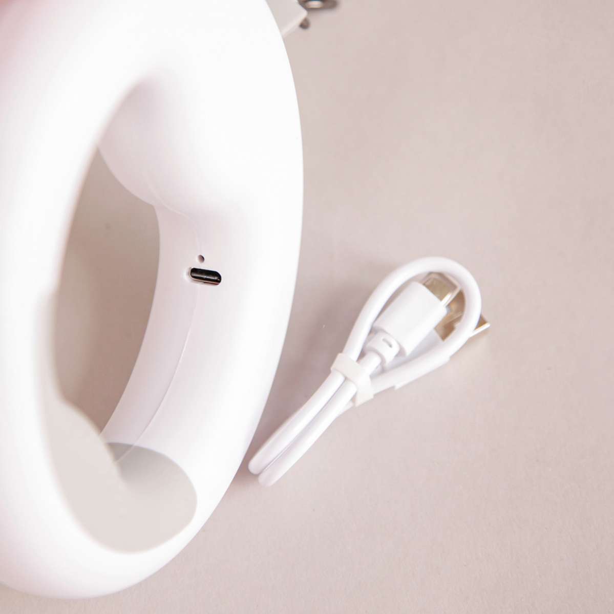 Рулетка для собак Pet Кольцо с фонариком