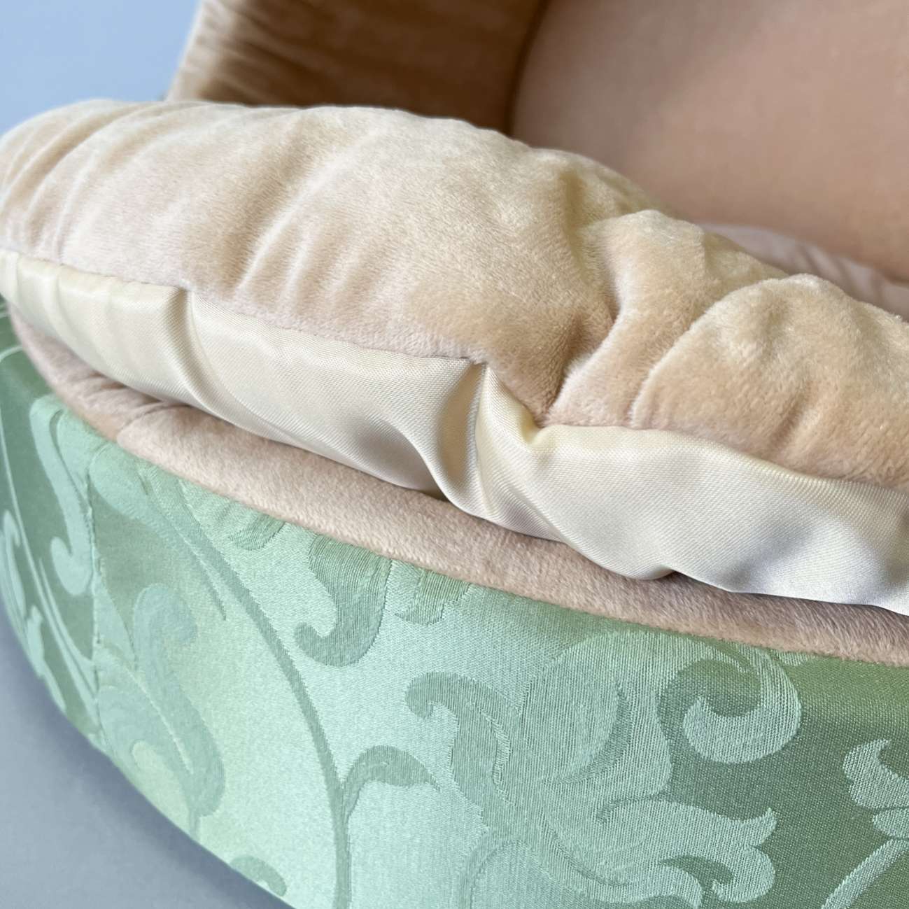 Домик для собаки круглый Puffy Ренессанс